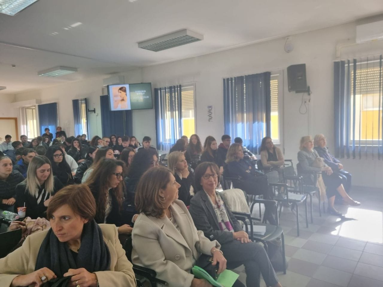I partecipanti all'incontro su parità di genere ed empowerment